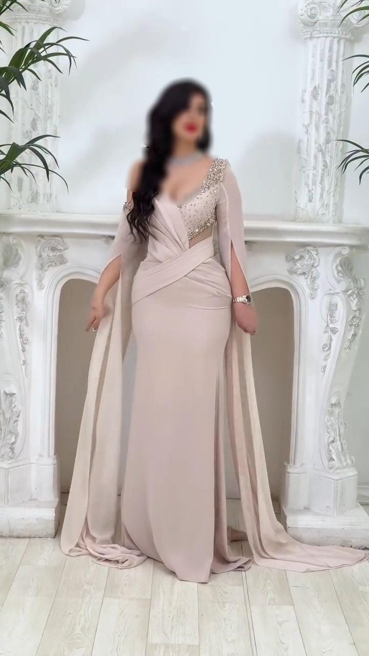 فستان سهرة طويل باللون البيج أجمل فساتين الرياض