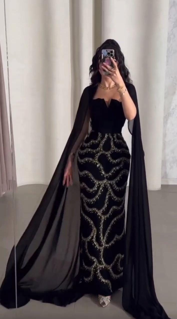 فستان سهرة فخم باللون الأسود أرقي فساتين السعودية